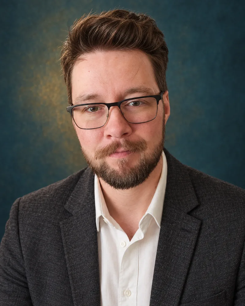 Portrait of author Kit Green